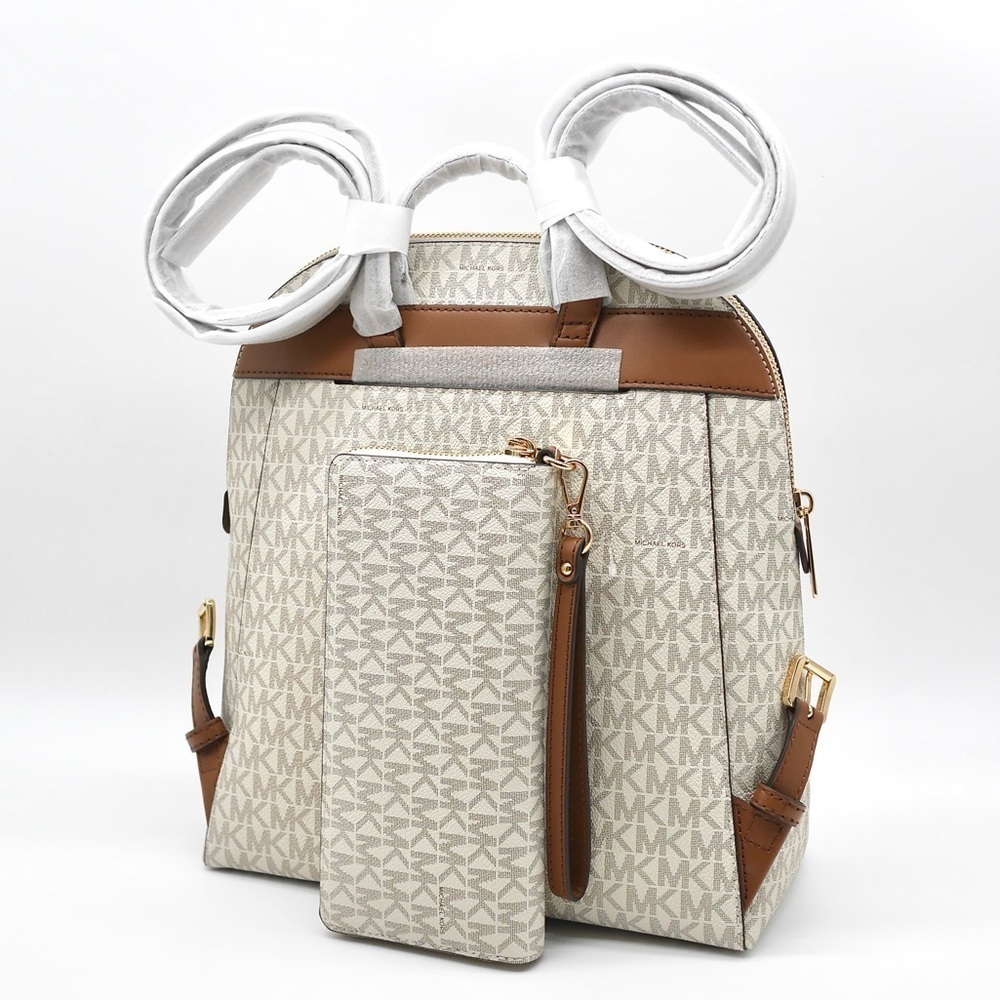 🍓NWT Michael Kors Dallas Backpack with Wallet - Picture 5 of 7